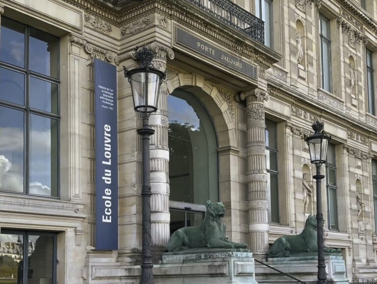 Louvre